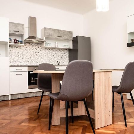 Apartment Marta Rasa Экстерьер фото