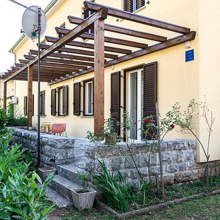 Apartment Marta Rasa Экстерьер фото