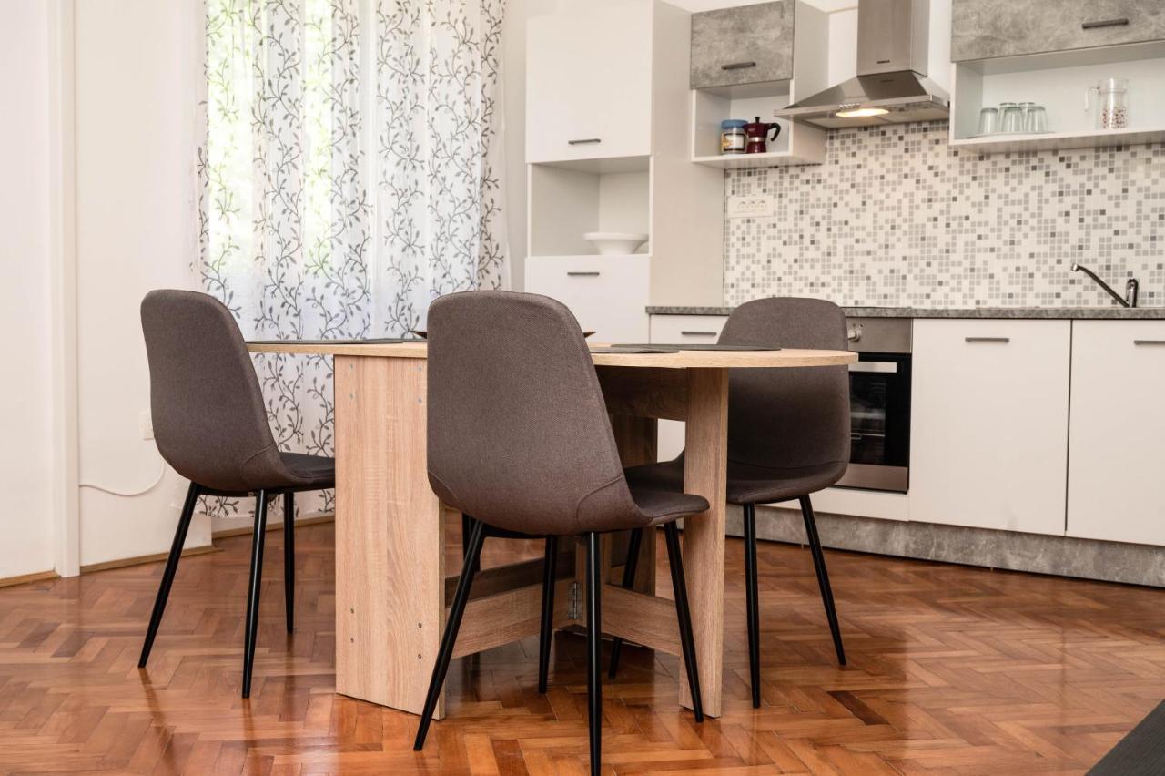 Apartment Marta Rasa Экстерьер фото
